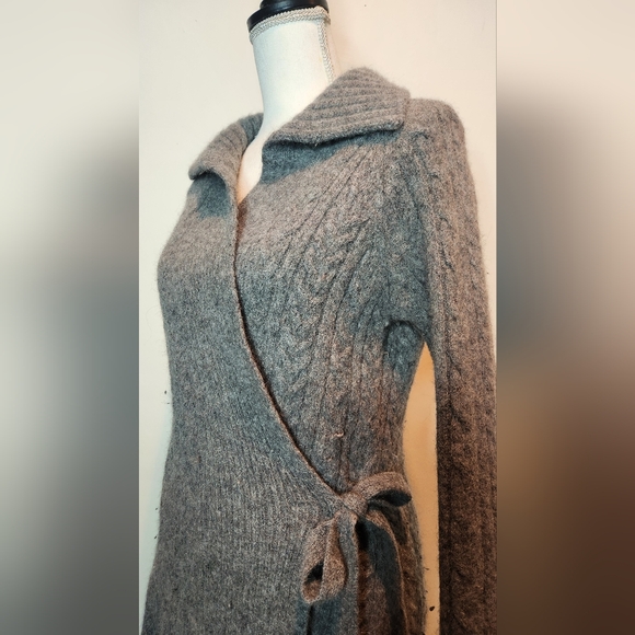 ❄️ J.Crew Alpaca & Wool Gray Cable Knit Wrap Cardigan Sweater | Large - Picture 5 of 11